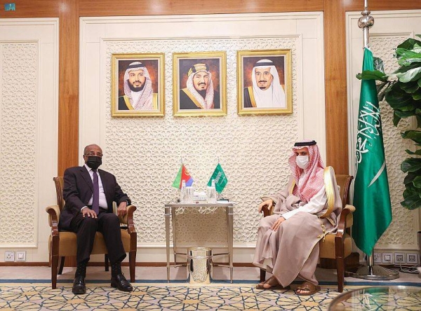 Saudi Foreign Minister Prince Faisal Bin Farhan Bin Abdullah met here on Thursday with his Eritrean counterpart Osman Saleh.