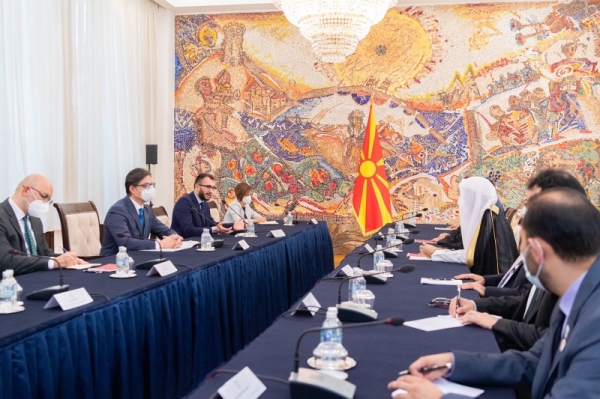 Dr. Stevo Pendarovski, president of the Republic of North Macedonia, received Sheikh Muhammad Al-Issa, secretary general of the Muslim World League (MWL) at the Presidential Palace of Villa Vodno in Skojpe.