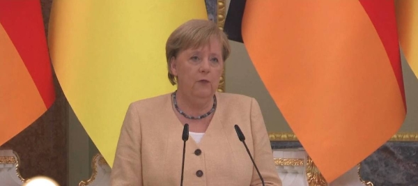 German Chancellor Angela Merkel urged further peace talks on the situation in eastern Ukraine in her 