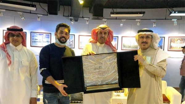 The Society of Culture and Arts in Jeddah held the first photographic exhibition on Sunday in cooperation with the Consulate General of the United States of America in Jeddah.