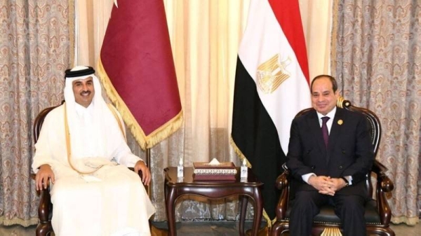 Egyptian President Abdel Fattah al-Sisi on Saturday met with the Emir of Qatar Tamim bin Hamad Al-Thani in Baghdad.