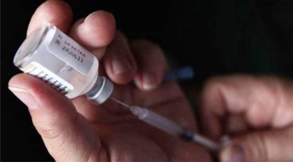 No decision yet on COVID-19 vaccines for healthy children, UK minister says