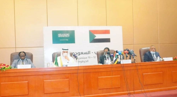 Head of Saudi delegation Minister of Environment, Water and Agriculture (MEWA) Eng. Abdurrahman Al-Fadhli attends the Saudi-Sudanese Investment Forum, currently being held in Khartoum.