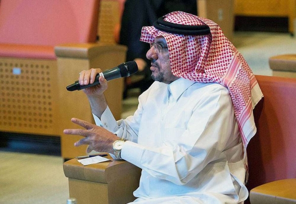 Iraqi and Saudi intellectuals discussed the achievements of Badr Shakir Al-Sayyab, the renowned Iraqi poet and his pioneering role in the renewal movement in contemporary Arabic literature and his experience through which he was able to continue the development of the Arabic poem.