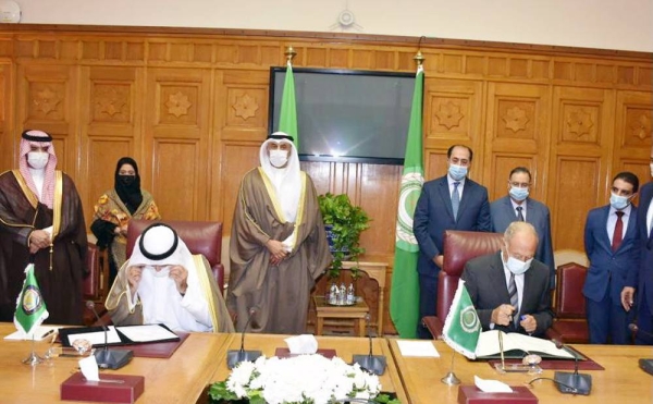 The Arab League Secretary-General Ahmed Aboul Gheit and Gulf Cooperation Council (GCC) Secretary-General Dr. Nayef Al-Hajraf signed Sunday at the Arab League headquarters in Cairo, a memorandum of understanding (MoU) to enhance cooperation and coordination between the two sides.