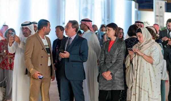 The Ministry of Culture opened BIENALSUR exhibition in the presence of Anibal Jozami, general director of BIENALSUR and a group of Saudi and international artists and diplomats.

