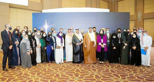 Prince Mohammed Bin Abdurrahman, acting governor of Riyadh region, patronized here Saturday the ceremony of KAUST Challenge for “Shaping the Future of Media”, organized by King Abdullah University of Science and Technology (KAUST) in cooperation with ASBAR World Forum.