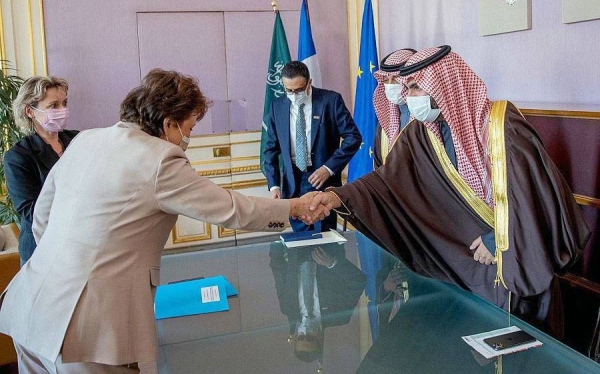 Minister of Culture Prince Badr Bin Abdullah Bin Farhan met here Monday with his French counterpart Roselyne Bachelot, as part of his official visit to France as well as his participation in the 41st session of the General Conference of the United Nations Educational, Scientific and Cultural Organization (UNESCO).