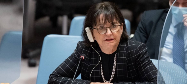 Deborah Lyons, Special Representative of the Secretary-General and Head of the UN Assistance Mission in Afghanistan, briefs the Security Council meeting on the situation in the country.