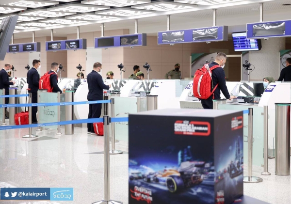 King Abdulaziz International Airport in Jeddah (KAIA) started receiving the world’s great Formula 1 drivers who are participants of the largest event in the world of speed racing “Formula 1 Grand Prix 2021,” set to begin on Friday.