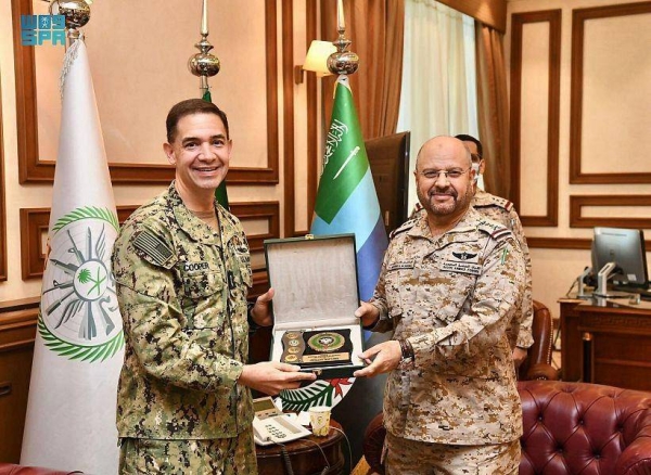 General Fayyad bin Hamed Al-Ruwaili during his meeting with Commander of US Naval Forces Central Command Vice Admiral Charles Cooper in Riyadh on Wednesday.
