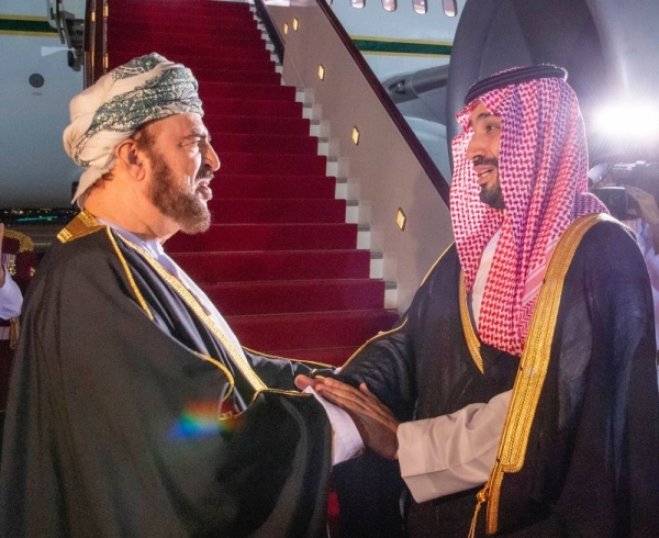 Crown Prince leaves Oman winding up first leg of GCC tour