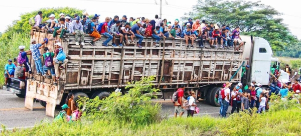A caravan with migrants from Central America passes through Chiapas, Mexico, on it’s way to the United States border. — courtesy (file) IOM/Rafael Rodríguez