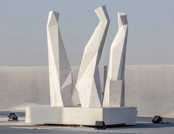 Anna Korver, The Lighthouses triptych, Tuwaiq International Sculpture Symposium, 2021.
