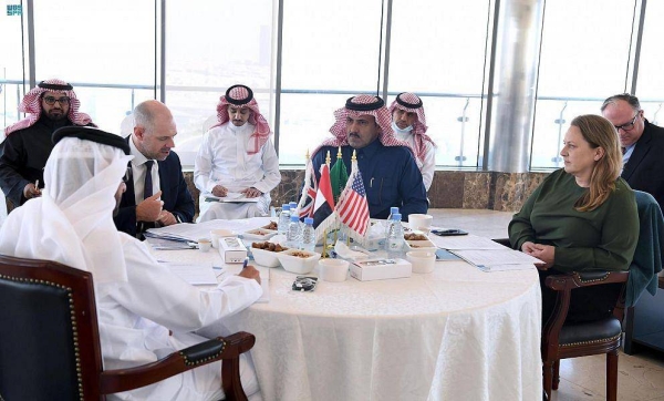 The ambassadors of Saudi Arabia, the UAE, the UK and the US discuss the humanitarian crisis in Yemen.