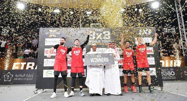 Deputy Minister of Sports Badr Bin Abdurrahman Al-Qadi crowned Serbian Liman team with the trophy of the first place for 3x3 Basketball World Tour Finals Cup 2021, which concluded Saturday in King Abdullah Economic City in Jeddah.