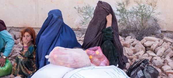 صحيفة سعودية: اقتصاد أفغانستان في “سقوط حر”