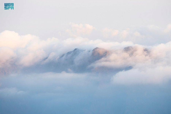 Spectacular view of fog embracing skies of Hada and Shafa in Taif