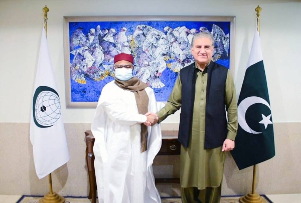 Secretary General of the Organization of Islamic Cooperation (OIC) Hissein Brahim Taha meets Pakistan’s Foreign Minister Shah Mahmood Qureshi in Islamabad.