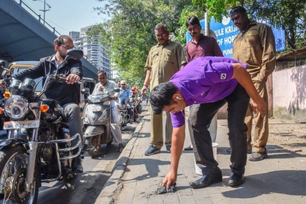 During an anti-spitting drive at Mhasoba Gate Chowk, in Pune, in 2018, the offenders were given a mop and made to clean their gutkha-laced spit.
