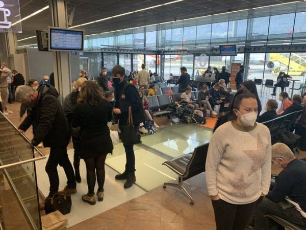 The British holidaymakers were left stranded as they arrived at Innsbruck airport on Sunday.