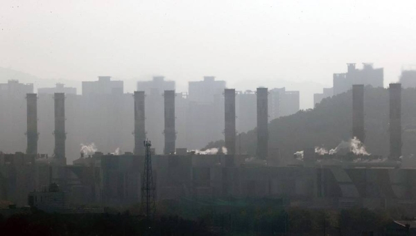 This Oct. 27, 2021, file photo shows a thermal power plant in Incheon, west of Seoul. — courtesy Yonhap