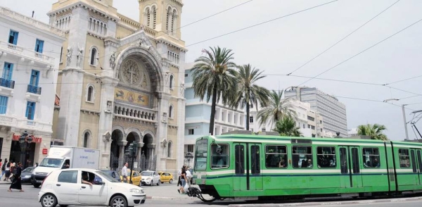 Street scene in Tunisia. — courtesy World Bank/Dana Smillie