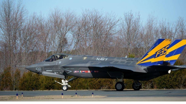 The US Navy variant of the F-35 Joint Strike Fighter, the F-35C.