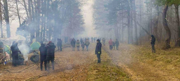 Belarus. UNHCR and IOM step in to help people stranded at Polish border.