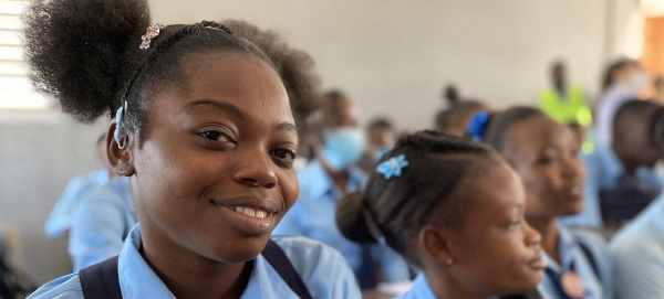 Students have returned to the Lycée National de La Saline after it was closed due to gang violence.