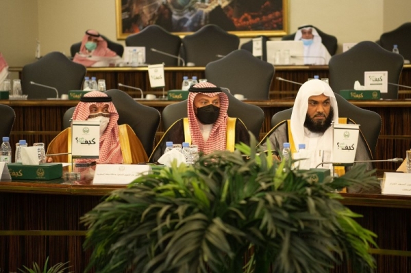 Prince Khaled Al-Faisal, emir of Makkah and chairman of the Central Hajj Committee, chaired on Wednesday a meeting of the committee, which reviewed the plans and preparations of various government agencies and departments to provide the best possible services for the Umrah pilgrims during the upcoming Ramadan.