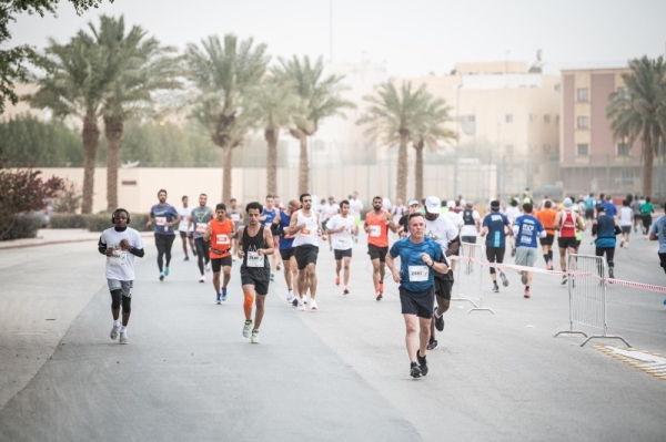 Riyadh witnessed on Saturday morning the launch of the first professional, international marathon in Saudi Arabia, the Riyadh Marathon 2022. More than 10,000 participants of both sexes from inside and outside Saudi Arabia have participated in the Riyadh Marathon 2022. (Photo: @Saudi_SFA)