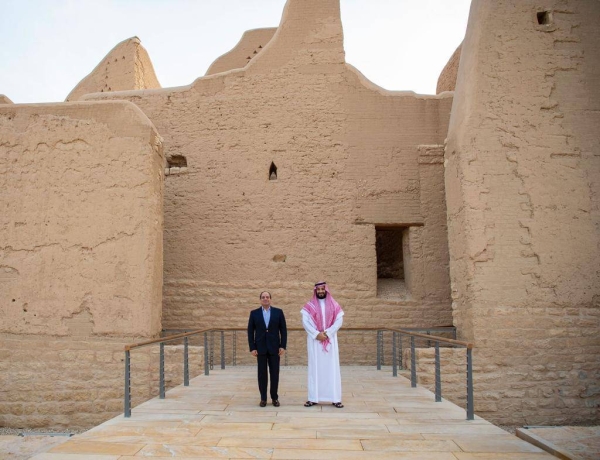 Crown Prince, Egyptian president tour Al-Turaif historical district in Diriyah