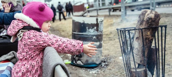 Families fleeing the escalating conflict in Ukraine arrive in Berdyszcze, Poland. — courtesy UNICEF/Tom Remp