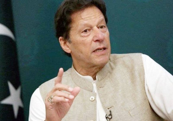 Pakistan's Prime Minister Imran Khan has been ousted from power after losing a no-confidence vote in his leadership.
