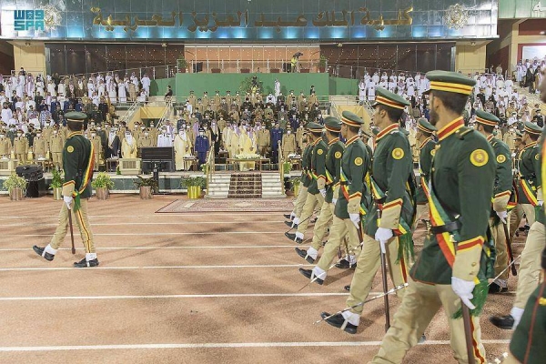 Deputy Minister of Defense Prince Khalid bin Salman patronized the graduation ceremony at King Abdulaziz Military College in Al-Uyayna.