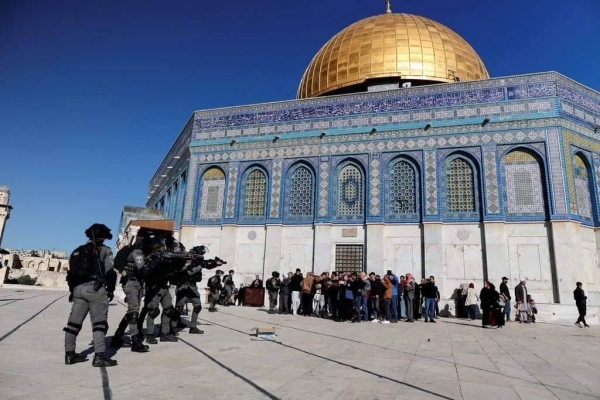 Jerusalem on edge as violence flares at Al-Aqsa compound
