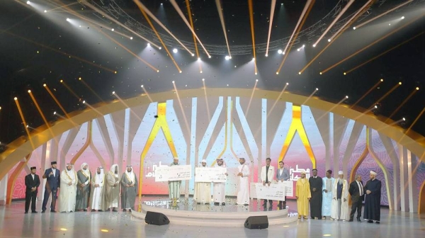 GEA chief Turki Al-Sheikh honored the winners of the International competition of the Holy Qur'an and Call to Prayer Otr Elkalam (Scent of Speech) and presented them with the valuable prizes.