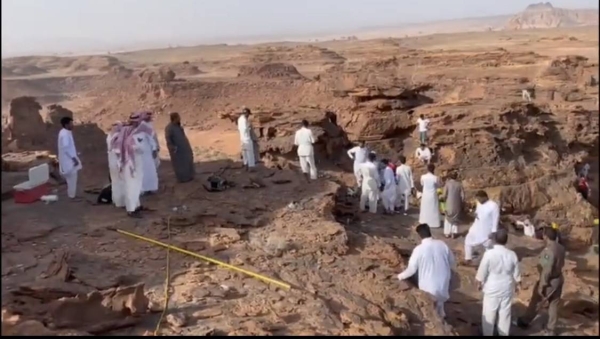 Civil Defense forces in Tabuk region led a rescue mission to save a young man who got stuck inside a narrow hole between two rocky hills for about 30 hours in the Abu Raka Center in northwestern Saudi Arabia.