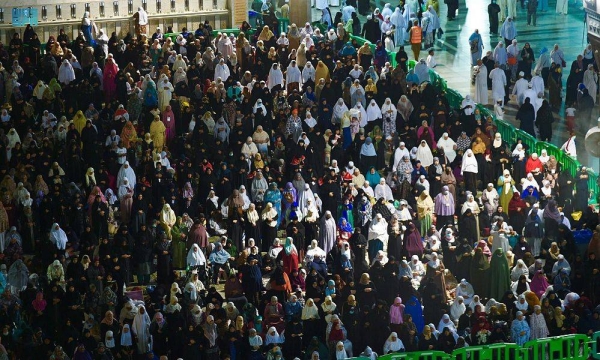 Prophet's Mosque witnesses 14 million worshipers since the beginning of Ramadan