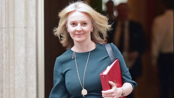 British Foreign Secretary Liz Truss praised on Sunday the great efforts of Saudi Arabia and the Sultanate of Oman in securing the release of the British citizen who was detained by the Houthi militias since April 2017.