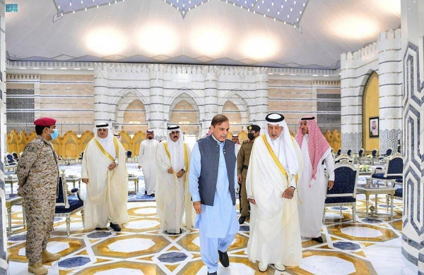 Pakistani Prime Minister Mohammed Shehbaz Sharif has arrived on Friday in Jeddah, which is his second stop, after he visited Madinah on the first day of his official visit to Saudi Arabia.