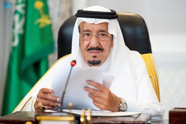 King Salman orders establishing commissions to develop Taif, Al-Ahsa