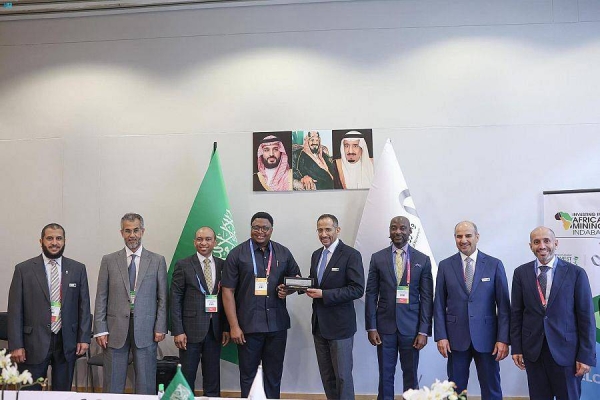 Al-Khorayef meets with several African ministers attending Mining INDABA