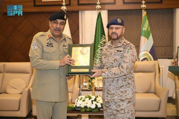 Lt.-Gen. Al-Ruwaili receives Pakistan’s Chairman of Joint Chiefs of Staff at Diriyah