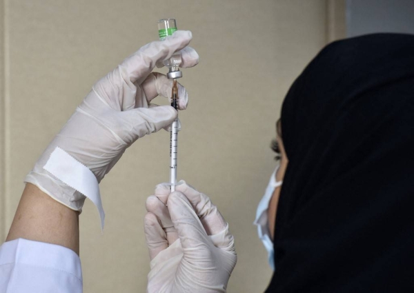 The Ministry of Health announced on Saturday that the booster dose against coronavirus and its variants is available for all those aged 16 and above.
