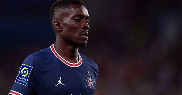 Senegalese show support to Idrissa Gueye after homophobia accusations