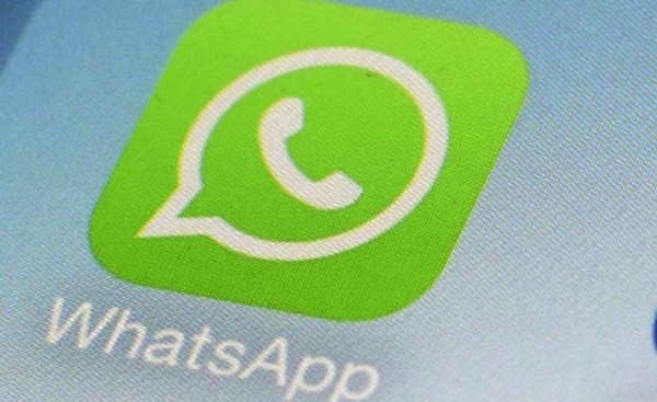 WhatsApp adds messaging tools to attract businesses