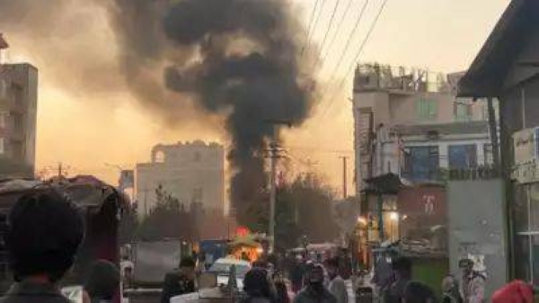 At least 16 people were killed in a series of blasts in the Afghan cities of Kabul and Mashar-i-Sharif on Wednesday evening.
