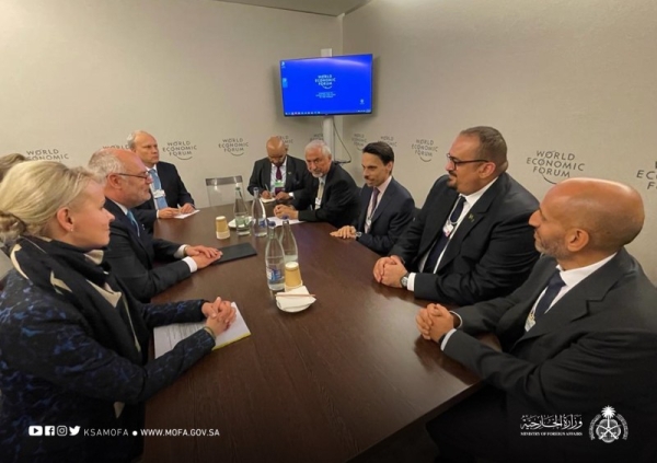 Estonian president meets Saudi Davos delegation